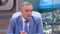 Шефът на АПИ: Не сме проспали проблемния участък при Своге