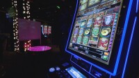 Арестуваха двама мъже, откраднали над 9 000 лева от казино в София
