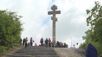 Хиляди поемат по стъпките на Христо Ботев днес