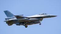 Румъния вдигна два изтребителя F-16