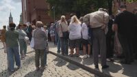 Сбогом, Ленин? Руснаци се стичат, за да видят мавзолея на болшевишкия лидер, преди да бъде затворен