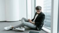 Пазарни тенденции и стратегии: Как да се ориентираме в света на инвестициите