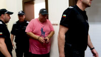 Случаят „Ягода“: Оставиха в ареста Валентин Желев, доведеният му син излиза под гаранция