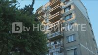 След сигнал на bTV: Проверяват как е отглеждано детето в дома със заключените животни в София