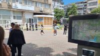 Сигнал за бомба затвори района около Районния съд във Варна