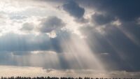 Слънчево и горещо на 22 юни, следобед - бури в Западна България 
