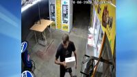 „За мен беше шокиращо. Бях в потрес като прочетох името си“: Откраднаха кутия с дарения за онкоболен баща