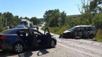 Дете пострада при тежка катастрофа край Луковит