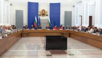 Тристранката заседава извънредно по проектобюджетите за 2026 г.