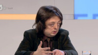 Журналисти и партийни лидери подслушвани от 