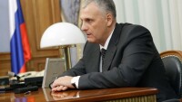 Губернаторът на Сахалинска област задържан с огромен подкуп