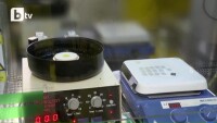 Полякиня изобрети зарядно за телефон, което не се нуждае от ток (ВИДЕО)