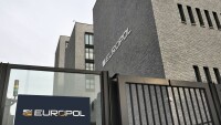 Тонове кокаин към ЕС: Европол разби балкански наркокартел