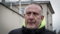 Процесуални пречки бавят делото срещу лекаря, убил мъж в гаража си