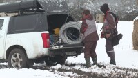 На тъмно и студено: Все още има хора без ток в Западна България