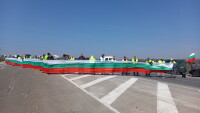 Служители на „Автомагистрали – Черно море“ блокираха АМ „Хемус“ при 
