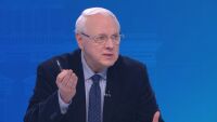 Велизар Енчев: Нужни са таван на цените и на надценките 