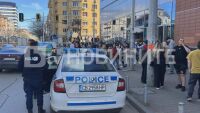 Сигнал за бомба в столичен мол, евакуираха служители и клиенти (СНИМКИ)