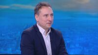Доверието към кабинета и депутатите: Как се променя отношението към управляващите?