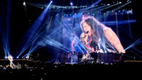 Започна изграждането на сцената за концерта на Aerosmith в София