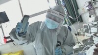В Китай извършиха белодробна трансплантация, за да спасят пациент с COVID-19