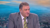 Петър Мутафчиев: Превозвачите отидоха на преговори с искане на три оставки 