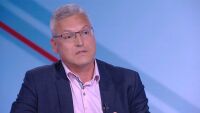 Жаблянов: Нинова преговаряше с Борисов, за да участва в правителство до момента, в който Гешев даде изявление
