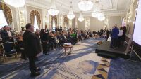 Румен Радев връчва наградите 