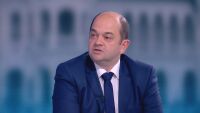 Доц. Владимир Златарски: И синът на Фердинанд е предпочел той да не се връща в България