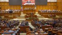 Румънското правителство падна