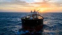 Обвиниха в небрежност служители на пристанище в Гърция след корабокрушение