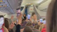 Победителката в „Евровизия“ DARA отпътува за София под аплодисментите на фенове (ВИДЕО)