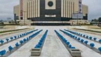 Не е арт инсталация, фонтаните пред НДК са (СНИМКИ)