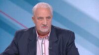 Муравей Радев: 