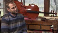 Изкуството да създаваш музикален инструмент