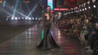 Ревю на „Гучи“ на холивудската Алея на славата
