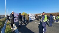 Протест срещу изборния туризъм блокира „Капитан Андреево“
