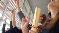Красимир Вълчев: Таксите за студентите със сигурност няма да отпаднат тази година