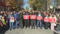 Жители на Катуница на протест заради замърсяването от запаленото сметище