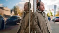 „Лице назаем“: Оцелял след опит за самоубийство получи уникална трансплантация на лице