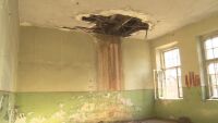 „Преди беше като филм на ужасите“: С доброволци, труд и желание възстановиха затворено училище