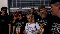 Година след като козирка уби 16 души в Нови Сад: Майката на една от жертвите започна гладна стачка