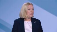 Надежда Йорданова: Приетите текстове за „Лукойл“ са прибързани и създават правни рискове