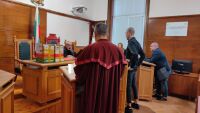 По-леки мерки за трима от обвиняемите за побоя над шефа на полицията в Русе