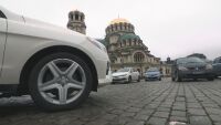 Премахват депутатския паркинг до църквата „Св. Александър Невски“ в София