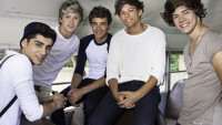 One Direction се подиграли със сина на Еди Ван Хален и музиканти от Creed