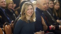 Бил и Хилари Клинтън станаха дядо и баба за втори път