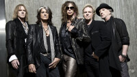 Aerosmith тръгват на турне със Slash