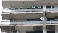 Столична община: Обезопасете сградите заради силния вятър