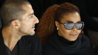 Джанет Джексън показа бременно коремче на 50 години
